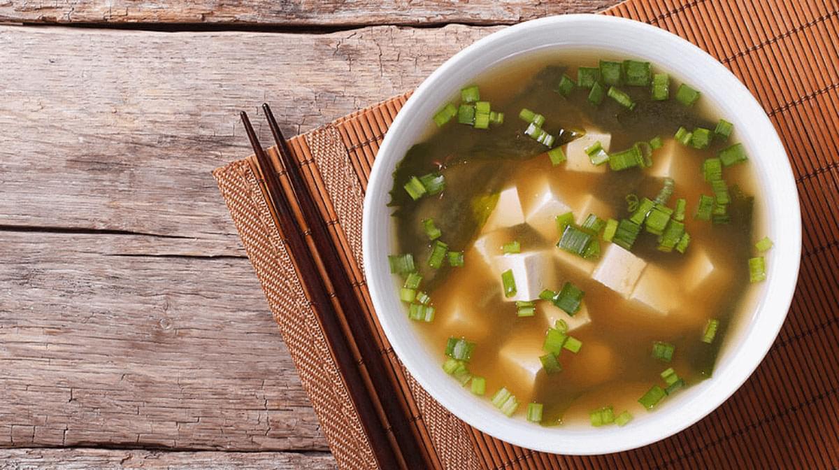 Tofu and spring onion miso soup